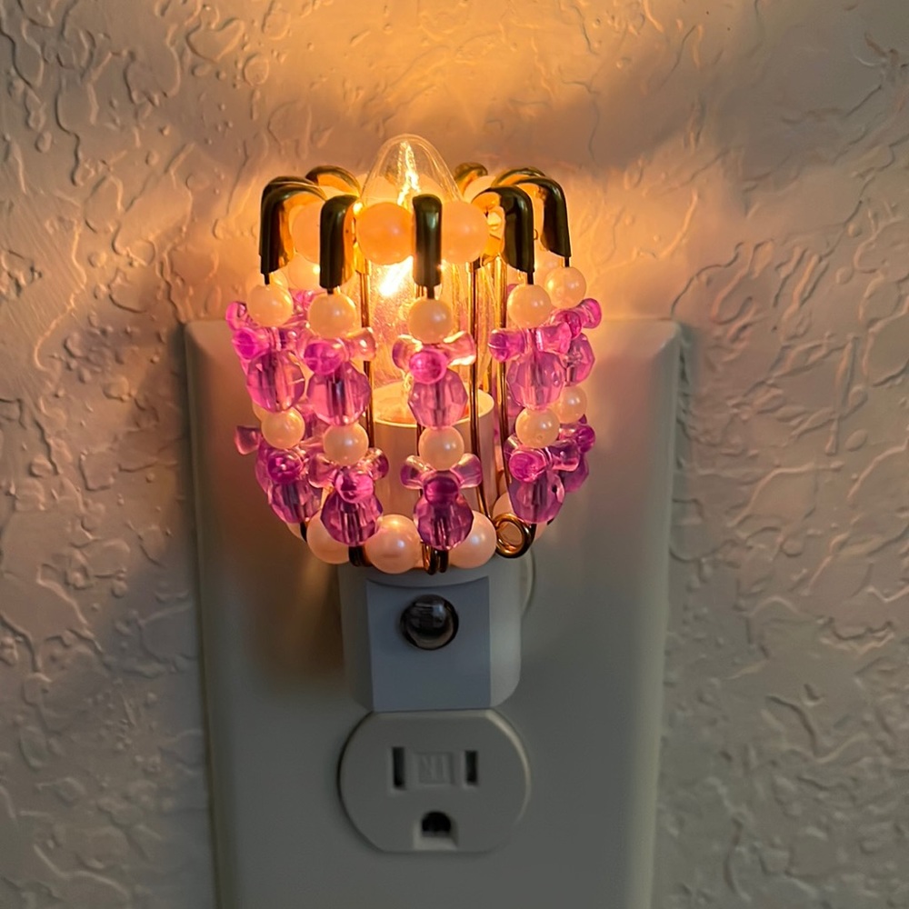 Creative Beaded Art Nightlight w/ darkness sensor